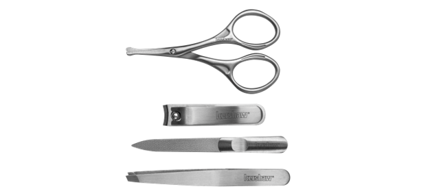 MANICURE KIT